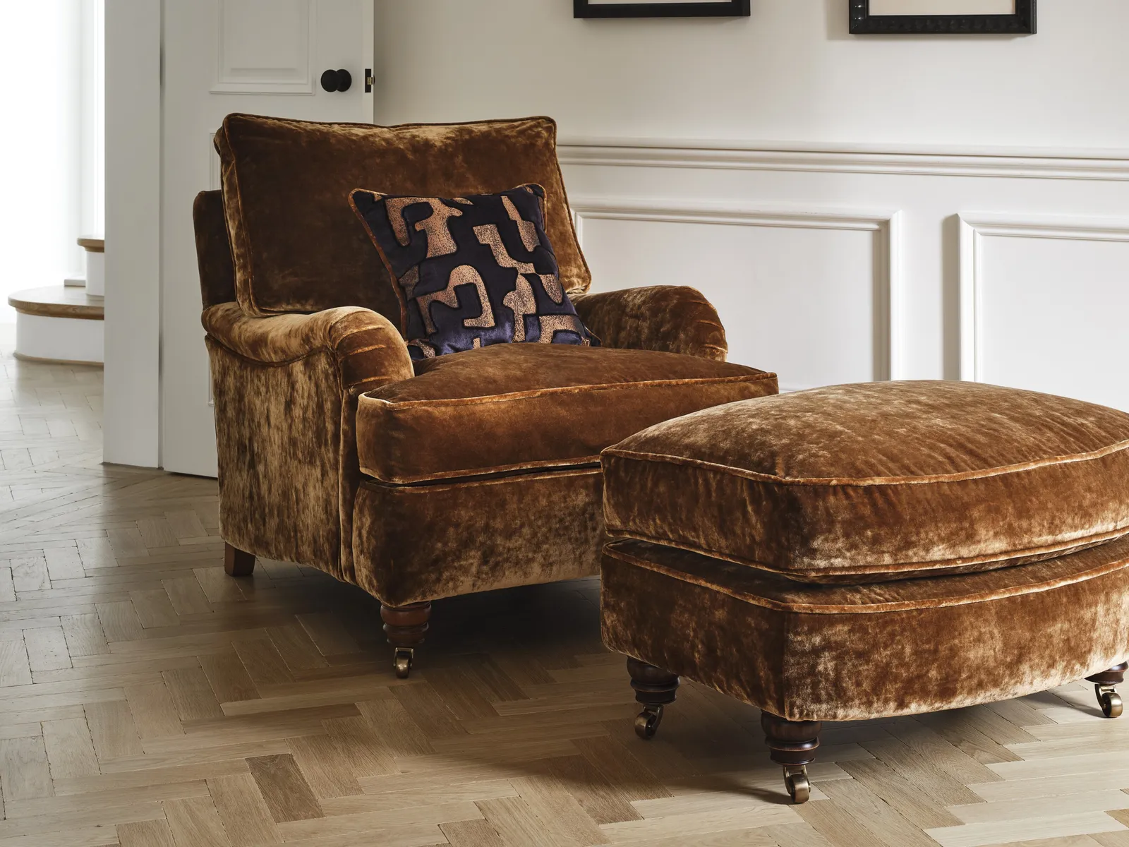 Run-up Footstool