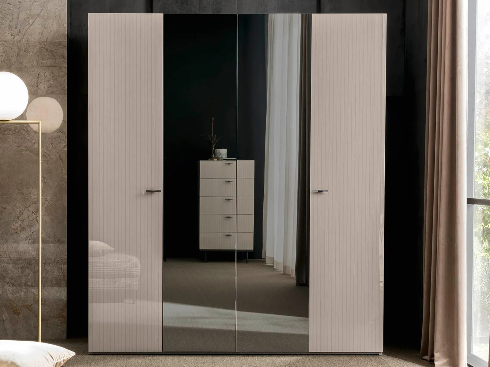 4 Door Mirror Wardrobe