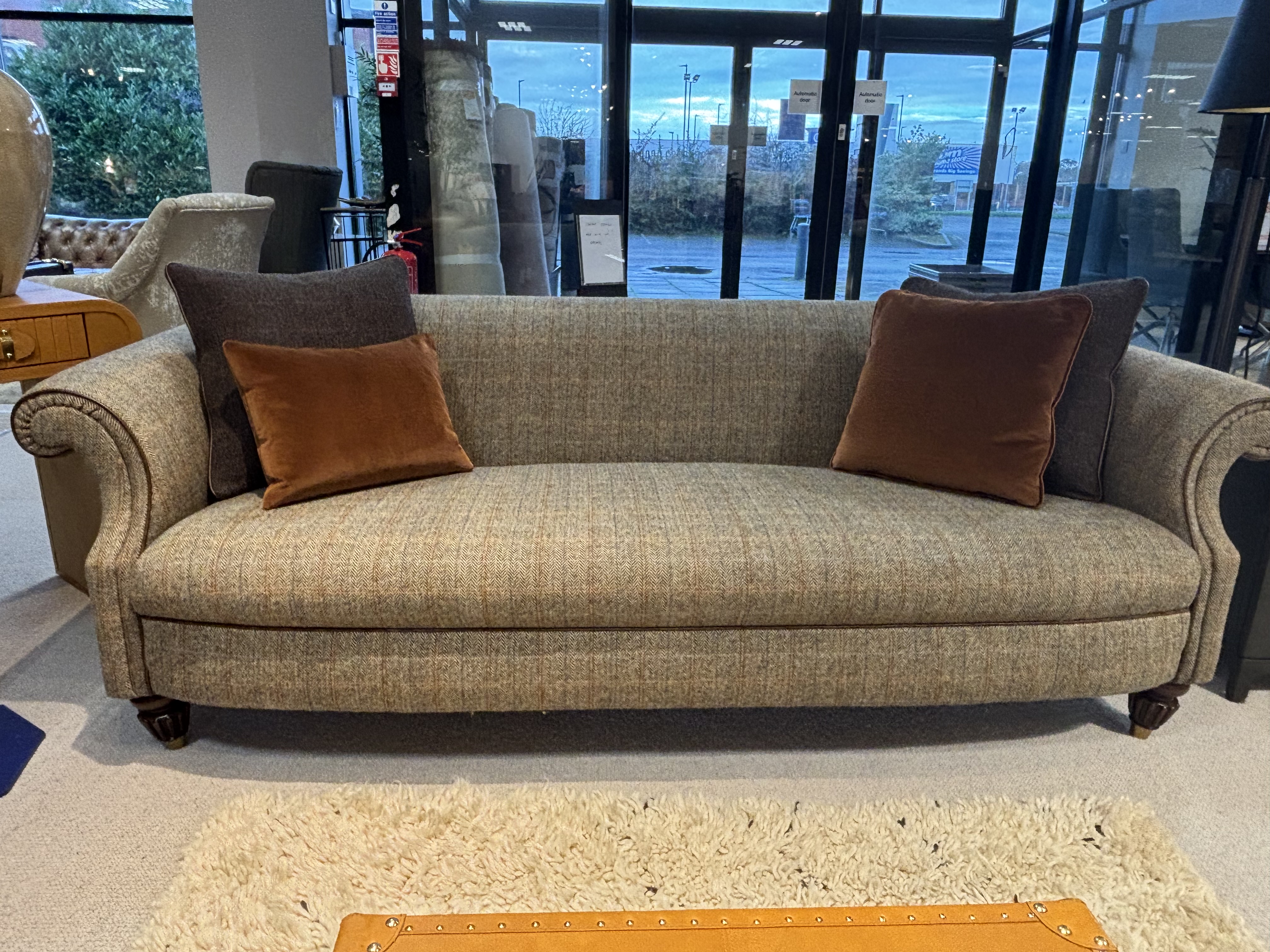 Grand sofa